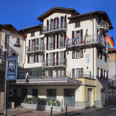 Hotel Avogadro San Pellegrino Terme Exterior photo
