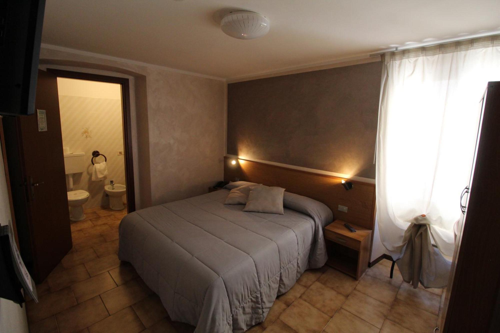 Hotel Avogadro San Pellegrino Terme Exterior photo