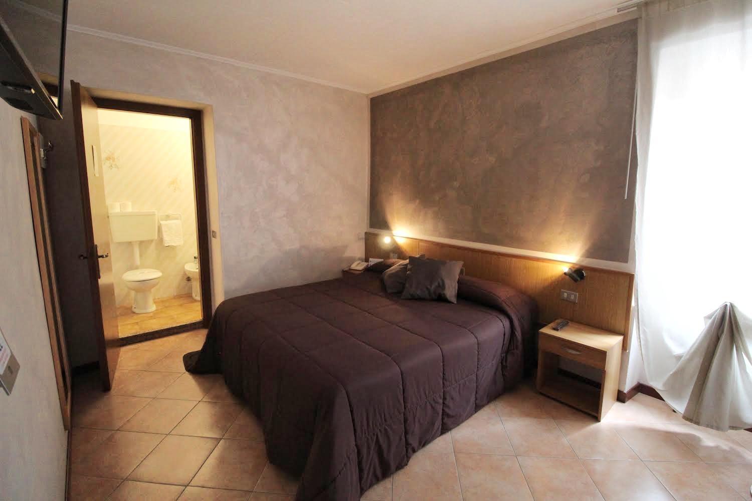 Hotel Avogadro San Pellegrino Terme Exterior photo